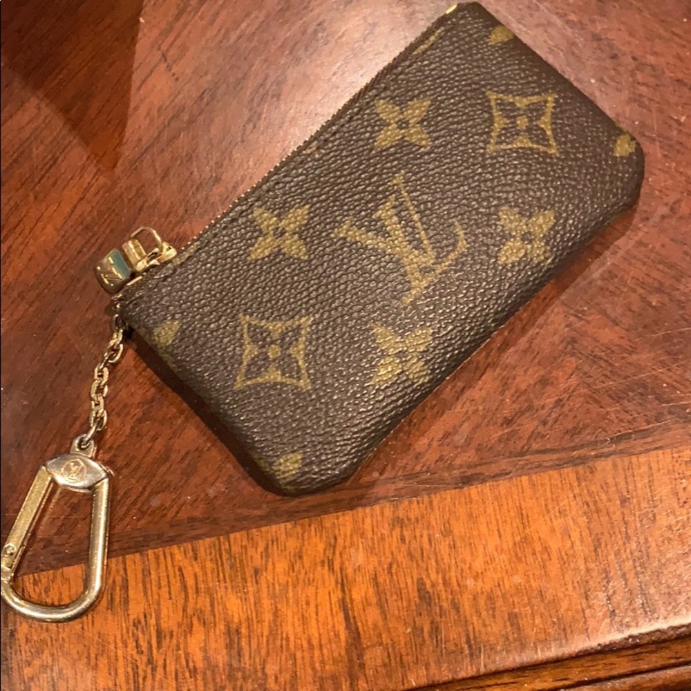 Louis Vuitton monogram key cles authentic